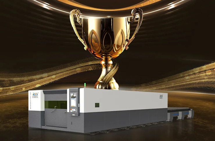 迅鐳激光智能裝備榮獲“南通市首臺（套）重大裝備”認(rèn)定！