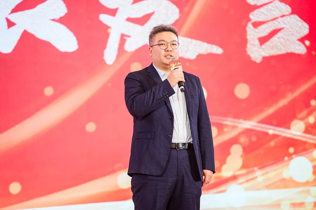 靈蟒賀歲，華章共啟 | 迅鐳激光2024年度工作總結(jié)會議暨年終盛典圓滿舉行！(圖8)