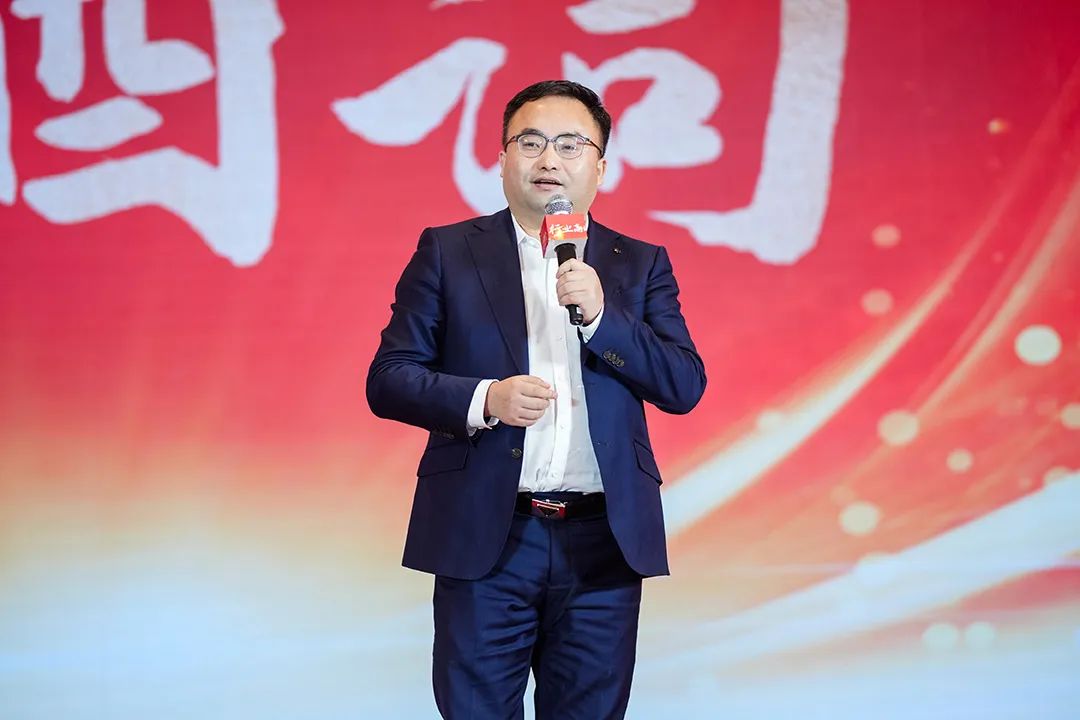 靈蟒賀歲，華章共啟 | 迅鐳激光2024年度工作總結(jié)會議暨年終盛典圓滿舉行！(圖17)