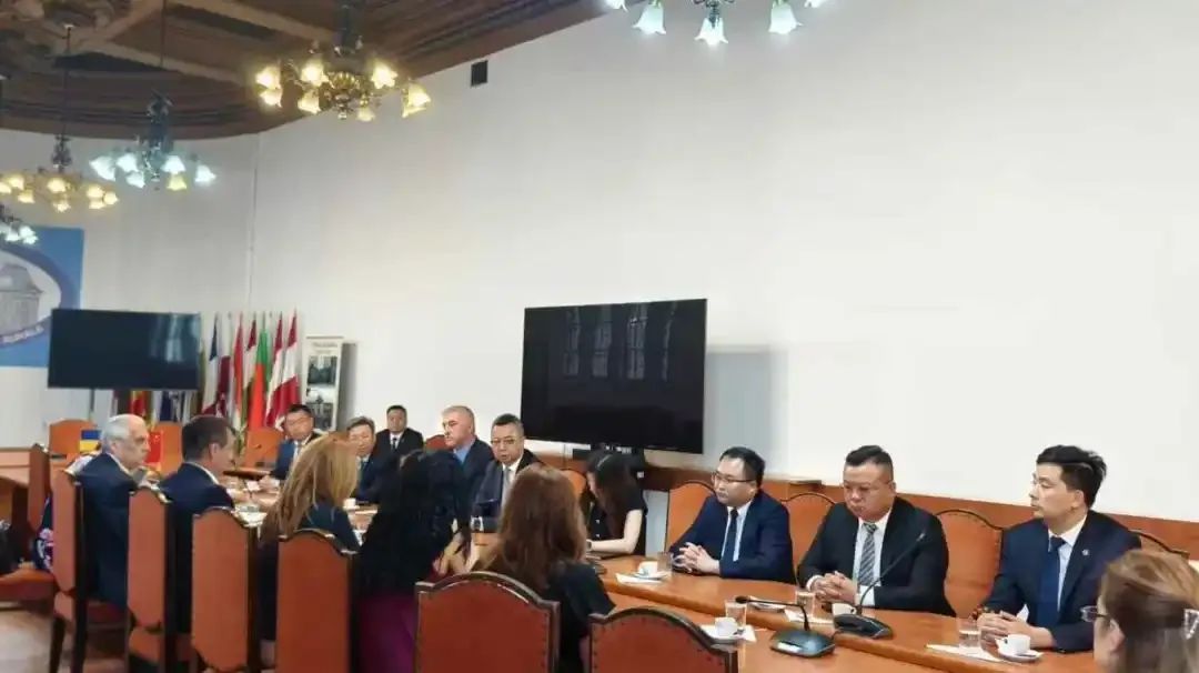 迅鐳激光董事長顏章健率隊赴歐洲進行商務(wù)考察(二)(圖8)