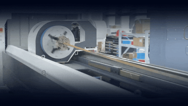 兩卡盤夾持切割時，小型管材甩動嚴(yán)重怎么辦？迅鐳激光教你兩招，精準(zhǔn)切割不再難！(圖3)